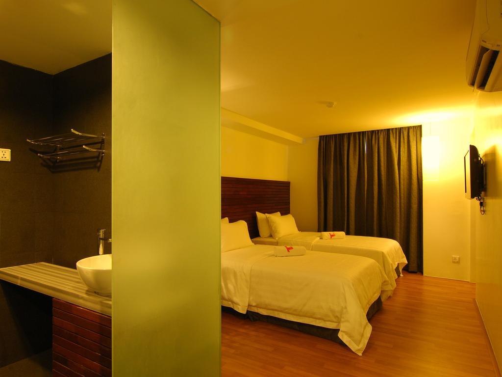 T+ Hotel Сунгай Петани Екстериор снимка