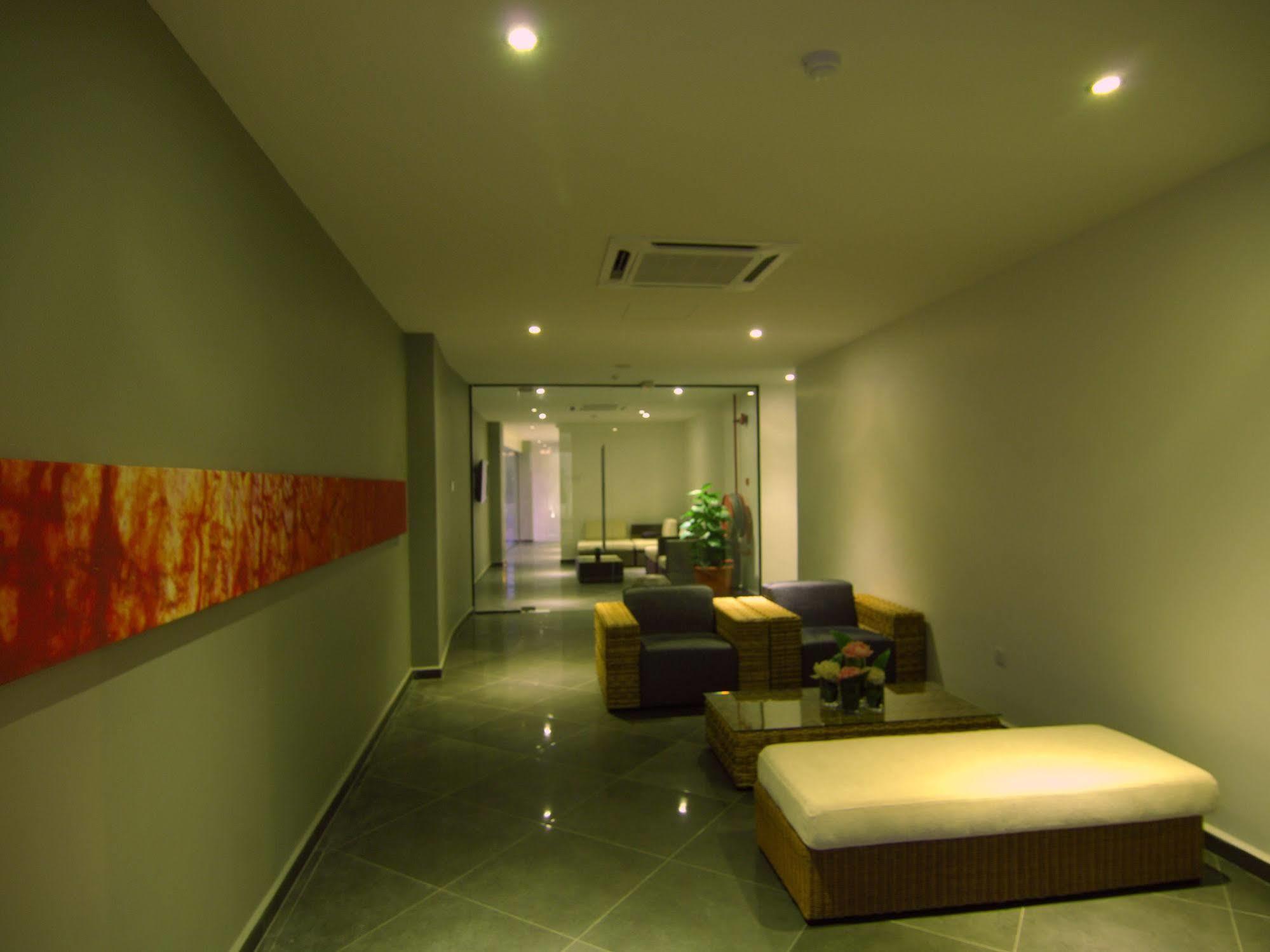 T+ Hotel Сунгай Петани Екстериор снимка